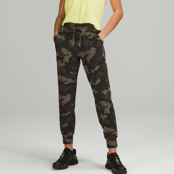 Lululemon Ready to Rulu High-Rise Jogger in Heritage 365 Camo Olive 12 - Picture 1 of 9